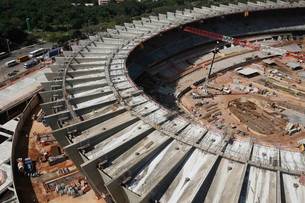 Dos 12 estádios previstos para sediar jogos da Copa de 2014, o Mineirão será o primeiro a ficar pronto