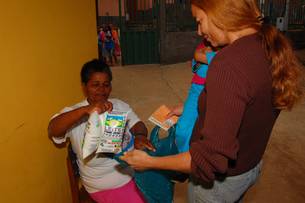 O programa Leite pela Vida distribui o alimento a crianças, gestantes, nutrizes e idosos