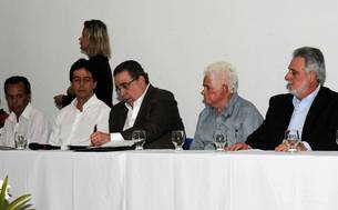 Alberto Pinto Coelho assinou autorização para o início das obras no trecho de mais de 15 quilômetros