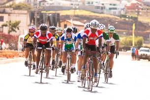 Um dos projetos selecionados prevê a participação de 2 mil atletas em competições de Mountain Bike