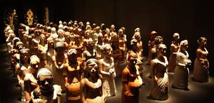 Feitas de barro, as bonecas do Vale do Jequitinhonha são procuradas como peças de decoração