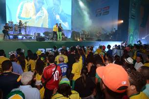 Abertura da Copa do Mundo 2014 foi transmitida ao vivo na FIFA Fan Fest em BH, no Expominas