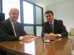 O secretário de Estado de Cultura, Angelo Oswaldo e o prefeito de Juiz de Fora, Bruno Siqueira