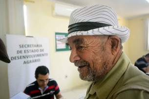 Após 50 anos, Salvador tenta regularizar sua terra