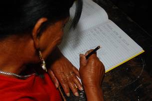 Moradora de Diamantina participa do curso de alfabetização
