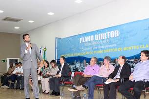 Secretário Tadeu Leite participa de audiência pública em Montes Claros