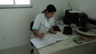 Christina Cerneiro Faria, farmacêutica responsável da unidade de Presidente Bernardes