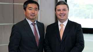Anastasia recebe cônsul-geral do Japão 