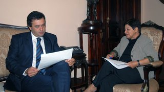 Aécio Neves se reuniu com a secretária de Educação, Vanessa Guimarães