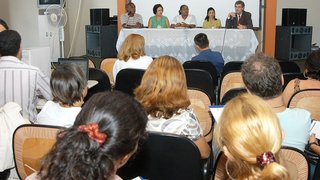 Minas discute educação de adultos para conferência internacional