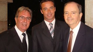 Secretário-adjunto Robson Napier; José Cordeiro e o embaixador do Brasil em Portugal, Celso de Souza