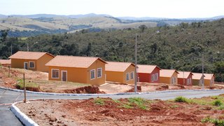 Governo entrega mais 180 casas populares no Sul de Minas