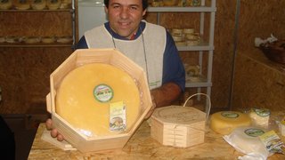 Queijo do município de Medeiros,Serra da Canastra:um dos melhores produtos de MG exibido na feira