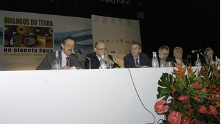 O fórum debateu sobre a mobilização da sociedade para o desenvolvimento sustentável do planeta