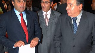 Aécio Neves, o presidente do Cecafé, João Antônio Lian e o secretário Gilman Viana