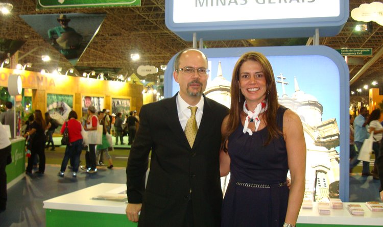 A secretária de Estado de Turismo, Érica Drumond, recebe o ministro do Turismo, Luiz Barreto