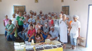 Turma do curso do Cetec aplicado na comunidade de São Pedro, em Bonfinópolis de Minas