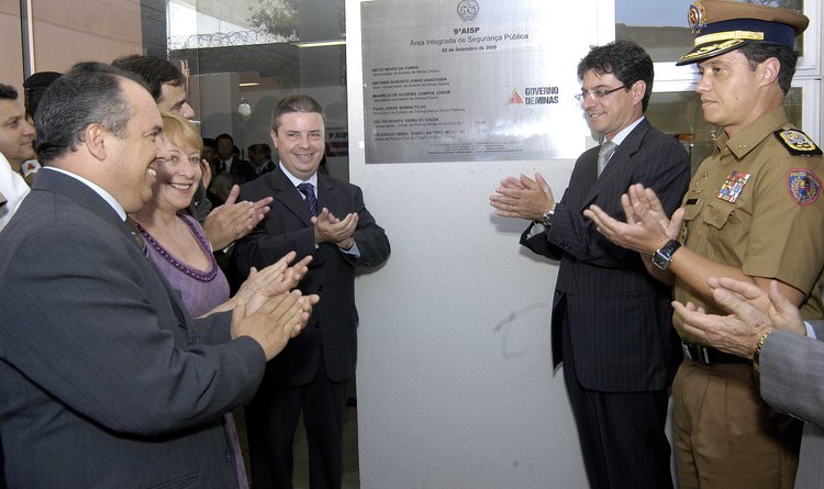 Antonio Anastasia e Maurício Campos Júnior inauguraram a nova sede da Aisp de Venda Nova