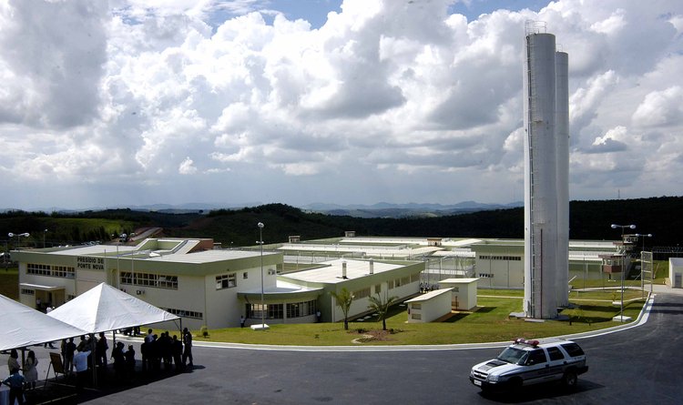 Penitenciária inaugurada em Ponte Nova