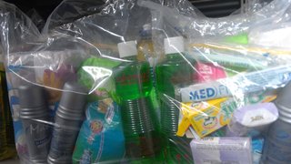 A Defesa Civil de Minas Gerais disponibilizou dois mil kits de higiene para as vítimas do terremoto no Haiti