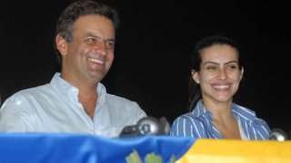 O governador Aécio Neves e a atriz Cleo Pires, embaixadora das Águas pela Unesco