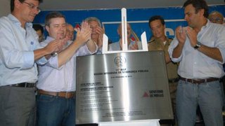 Governador Aécio Neves inaugurou em Montes Claros unidade da Risp