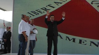 Governador Aécio Neves durante cerimônia na Cidade Administrativa