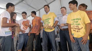 Governador Aécio Neves cumpriu agenda oficial na cidade de Juiz de Fora