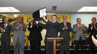 Governador Antonio Anastasia lançou o programa Caminhos de Minas