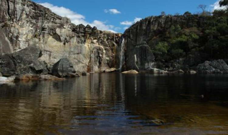 Cachoeira do Crioulo, no Parque Estadual do Rio Preto