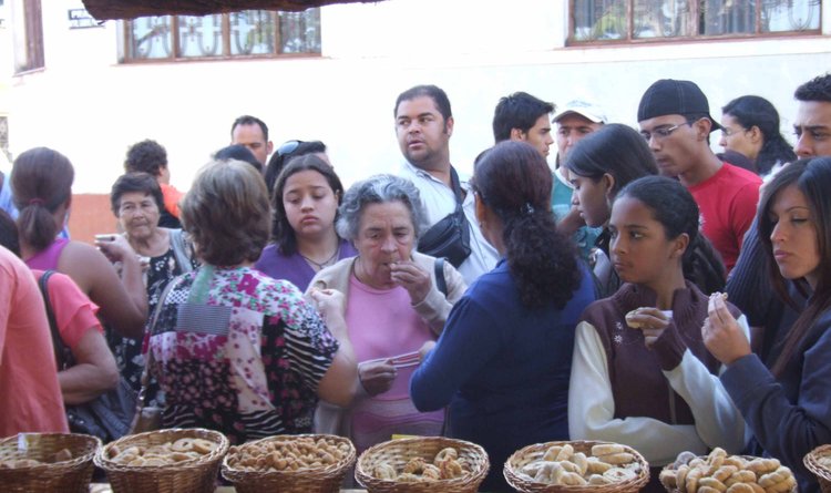 Festa do Café com Biscoito em São Tiago