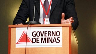 André Abreu Reis durante pronunciamento na abertura do seminário