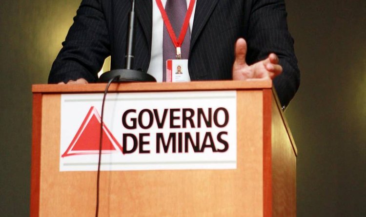 André Abreu Reis durante pronunciamento na abertura do seminário