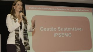 Jomara Alves da Silva apresentou o projeto de Gestão Sustentável do Ipsemg