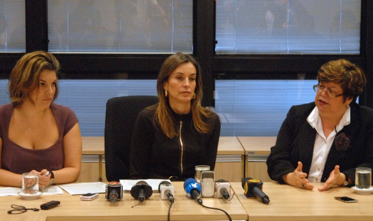 Fernanda Neves, Renata Vilhena e Ana Lúcia Gazzola concedem entrevista