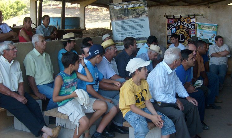 Agricultores participam de capacitação em Bom Jesus da Cachoeira Alegre
