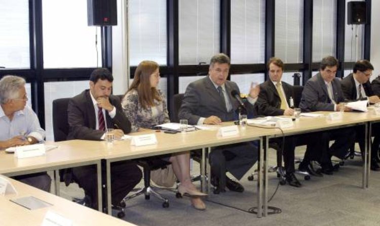 A reunião foi presidida pelo controlador-geral Moacyr Lobato Filho