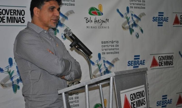 Ricardo Rocha, ex-jogador da Seleção Brasileira durante seminário 