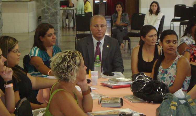 Capacitação continuada, no Sesc Venda Nova, contou com a participação do secretário Gil Pereira