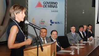 Presidente do Instituto Ayrton Senna, Viviane Senna, participa do lançamento da Caravana