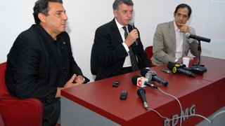 Durante a coletiva, o Sergio Barroso anunciou para 25 de abril a reinauguração do estádio