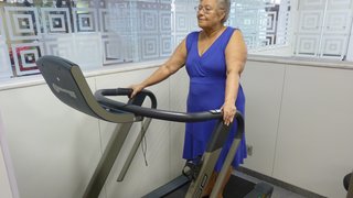 O Centro oferece reabilitação física para idosos