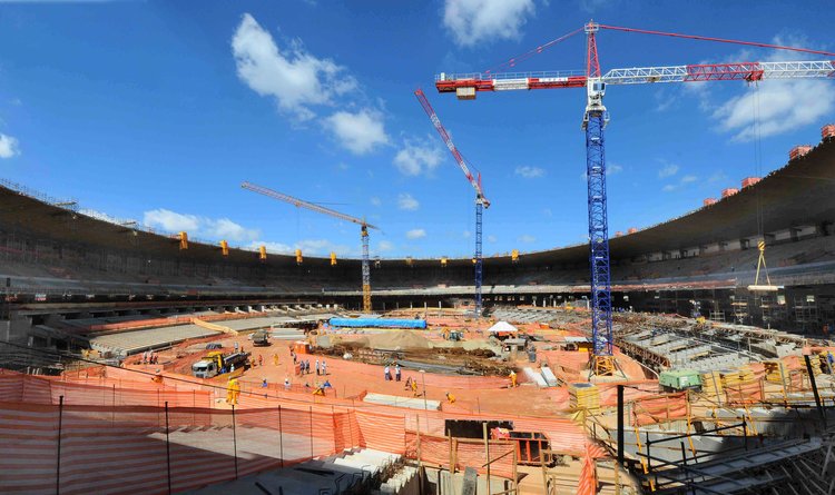 Segundo ministro do Esporte, Belo Horizonte é a sede com obras mais avançadas para a Copa