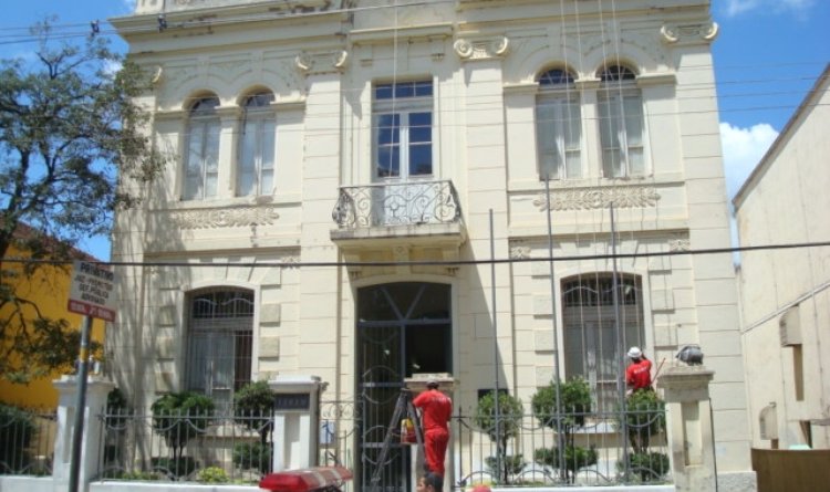 Presos foram responsáveis pela reforma no prédio da comarca de Santa Rita do Sapucaí