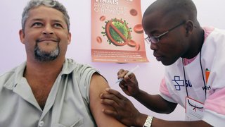 SES mobiliza população sobre a importância do combate às hepatites virais