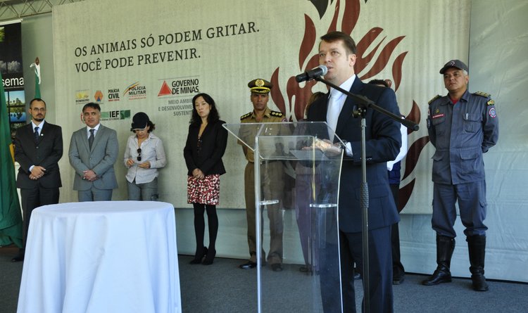 Secretário Adriano Magalhães destacou a importância da Sala para o combate dos incêndios florestais