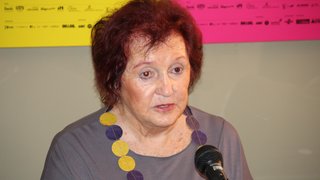 A curadora geral da Bienal, Maria Helena Estrada