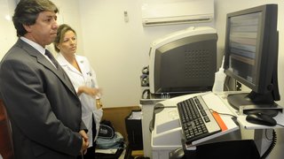 Com a Unidade Móvel de Saúde o Governo almeja diagnosticar casos de câncer de mama com antecedência