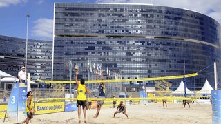 Duplas disputam a terceira etapa do Circuito Banco do Brasil Nacional Vôlei de Praia