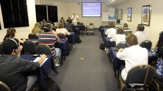Profissionais de urgência e emergência de Minas assistem à primeira aula do curso de capacitação
